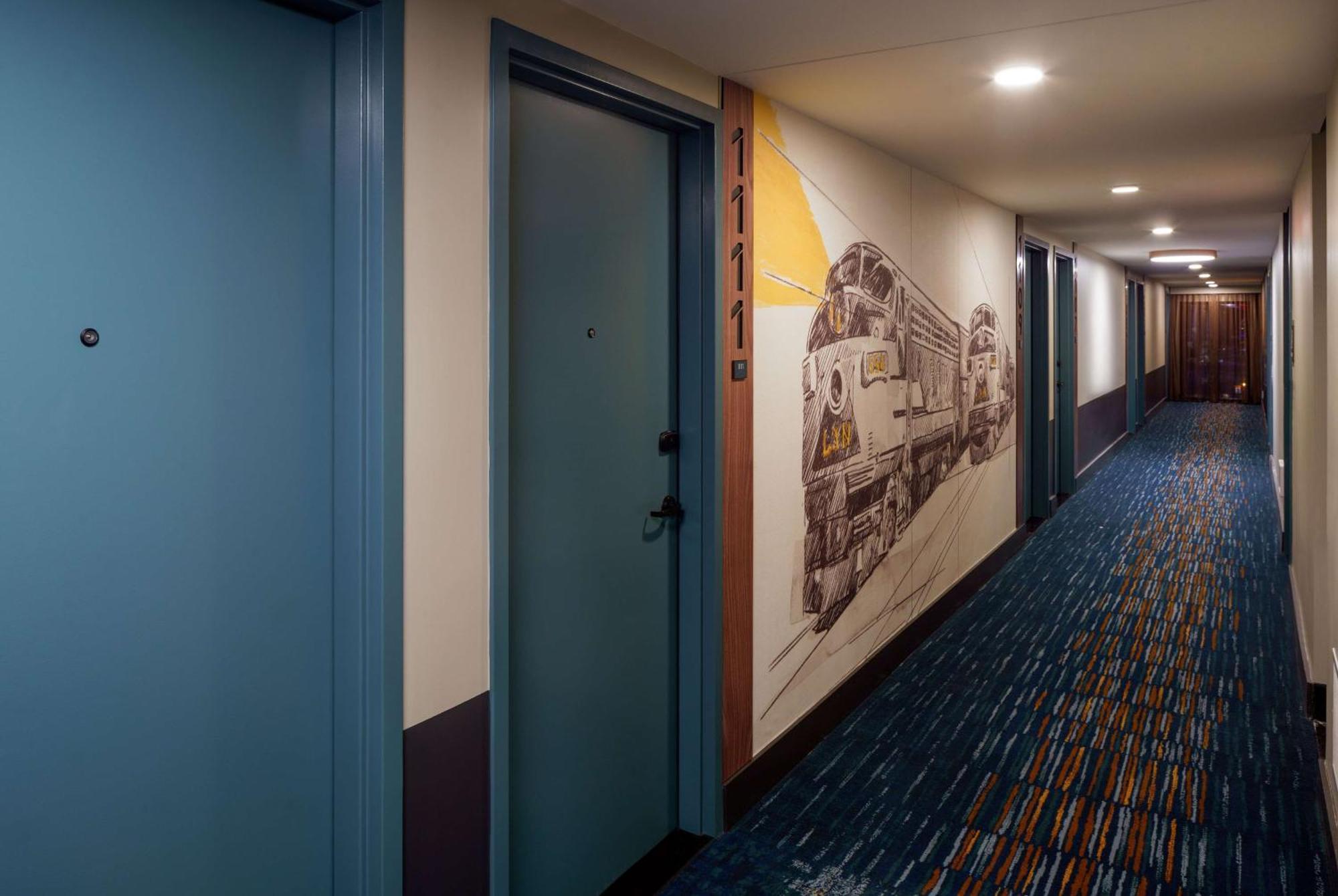 Caption By Hyatt Downtown Nashville/The Gulch Exterior photo