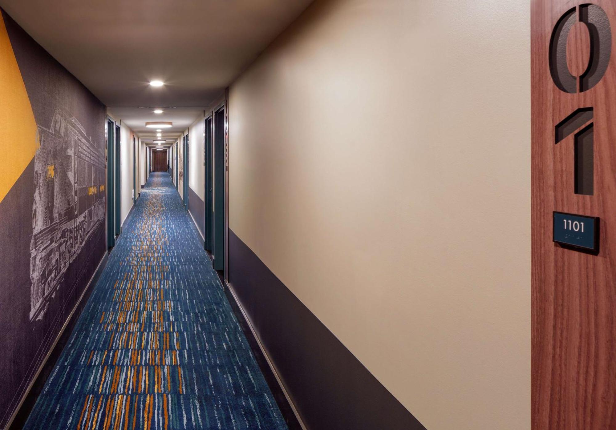 Caption By Hyatt Downtown Nashville/The Gulch Exterior photo