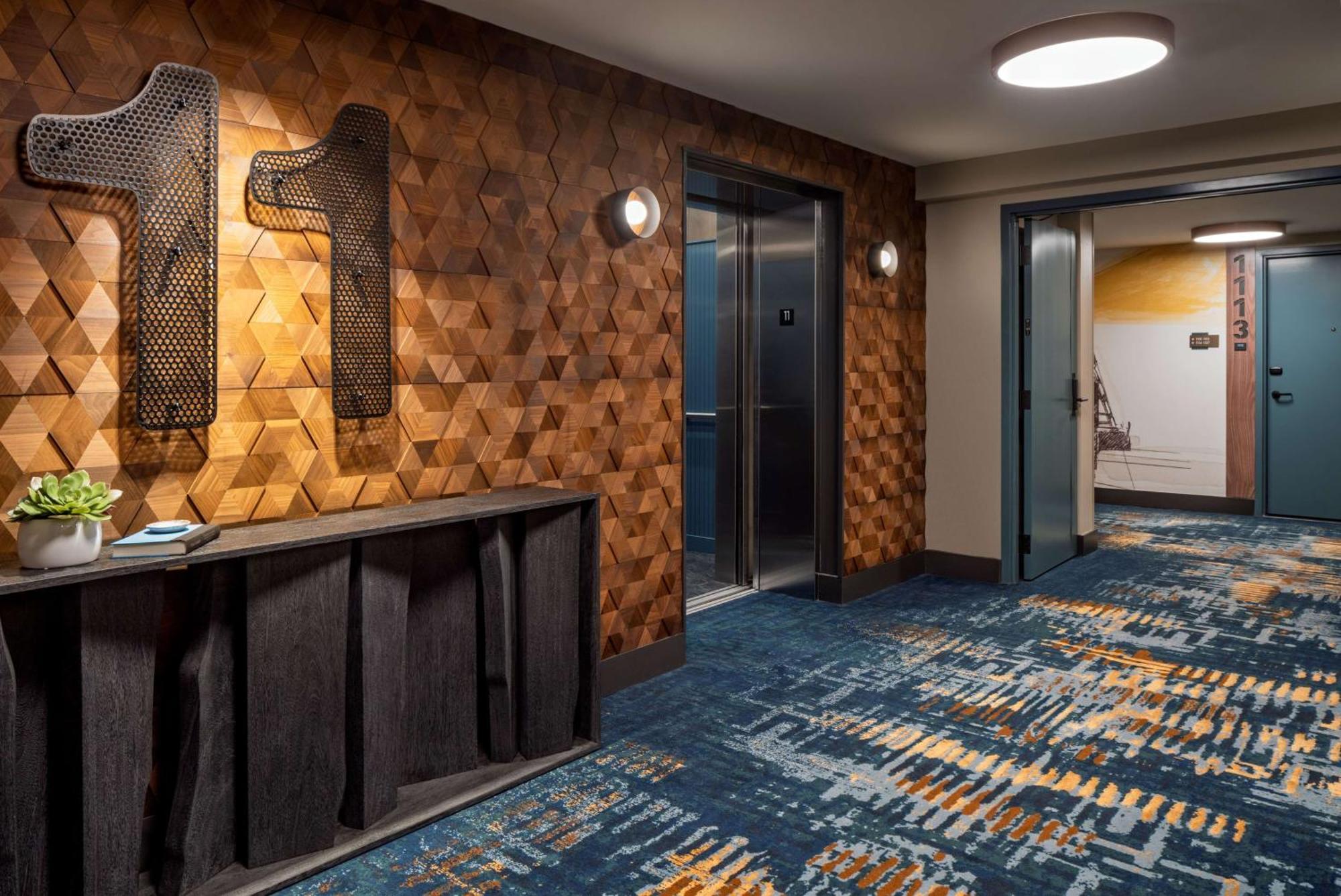 Caption By Hyatt Downtown Nashville/The Gulch Exterior photo